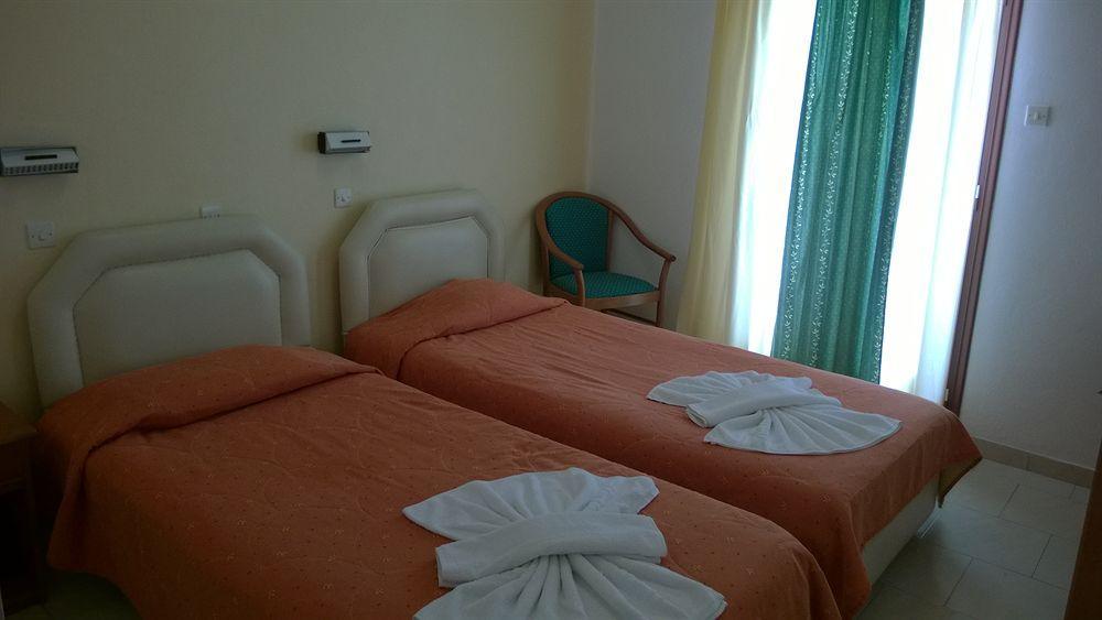 Anemomilos Suites Fira  Luaran gambar