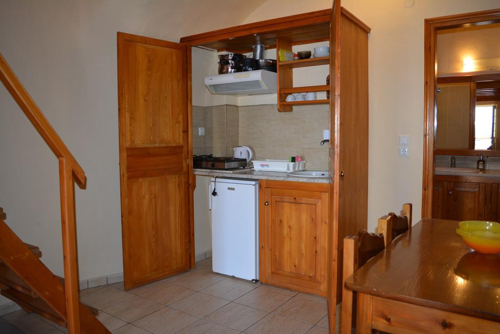 Anemomilos Suites Fira  Luaran gambar