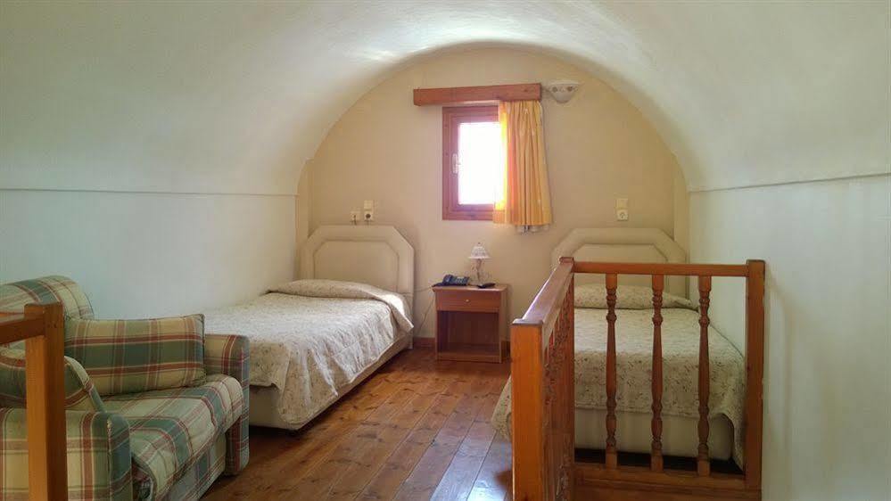Anemomilos Suites Fira  Luaran gambar