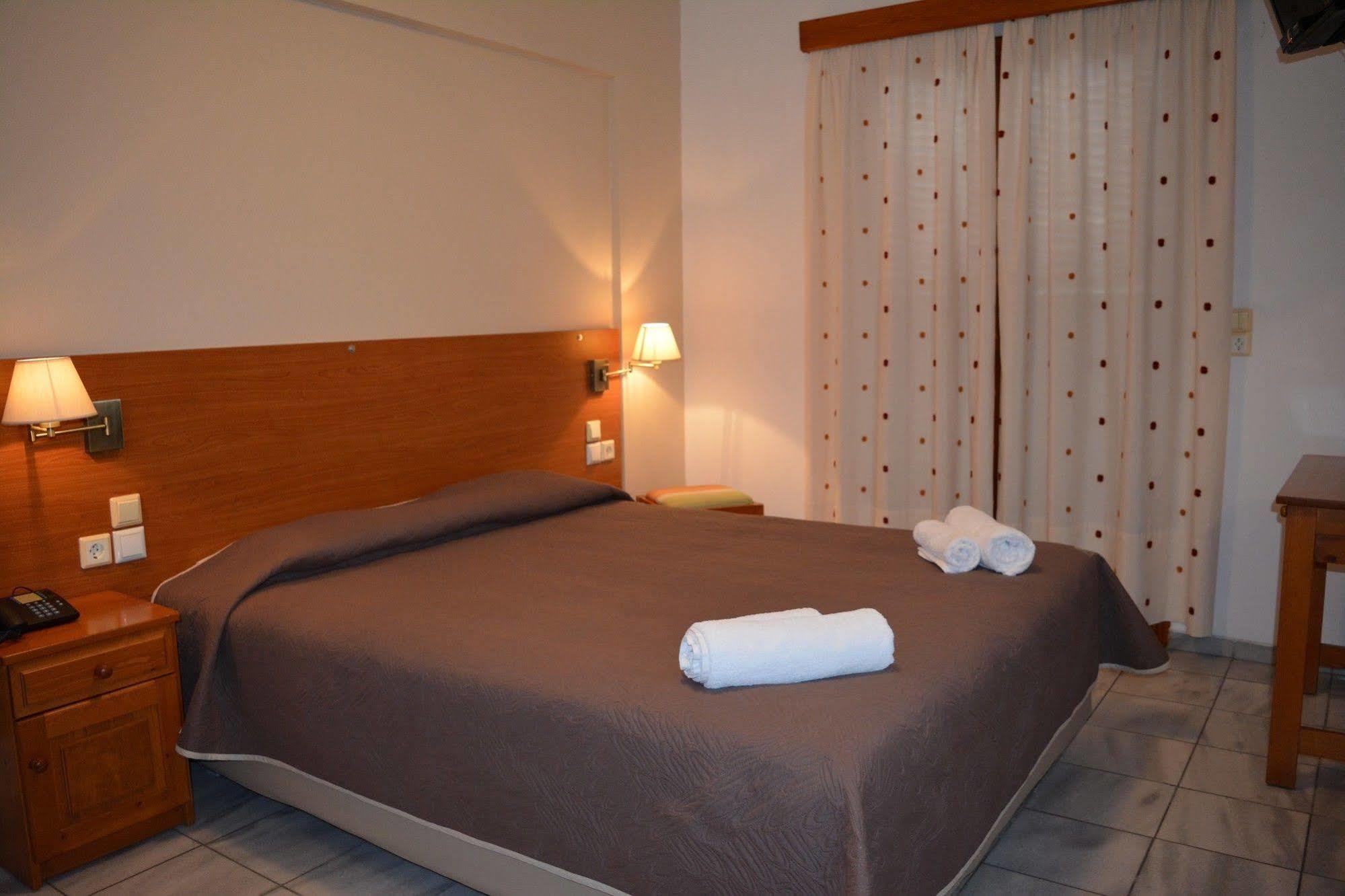 Anemomilos Suites Fira  Luaran gambar