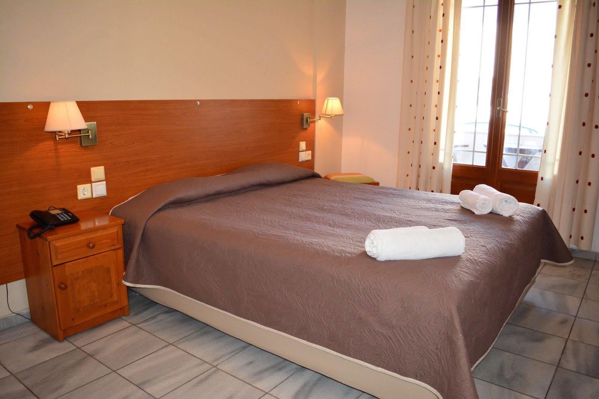 Anemomilos Suites Fira  Luaran gambar