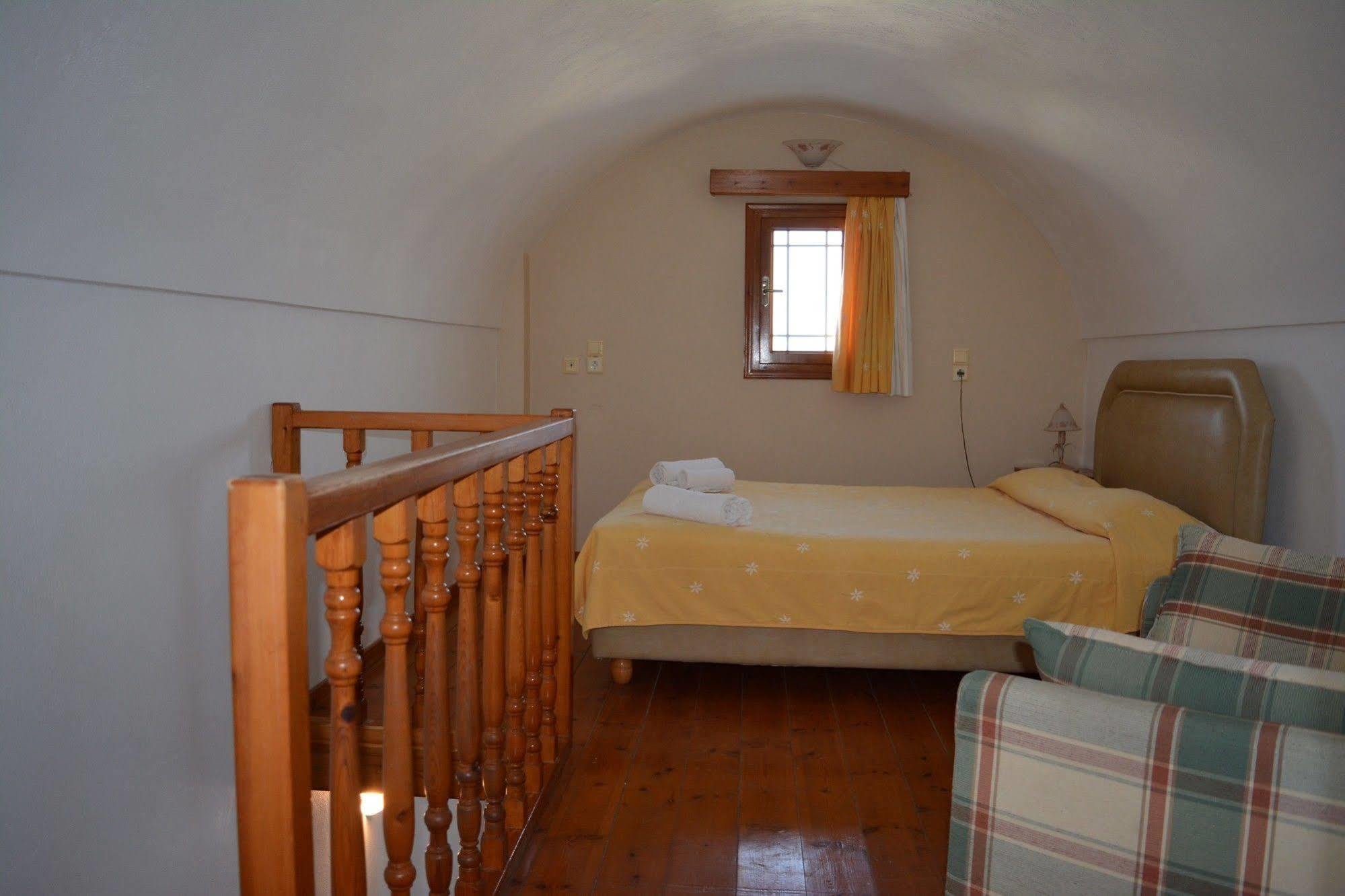 Anemomilos Suites Fira  Luaran gambar